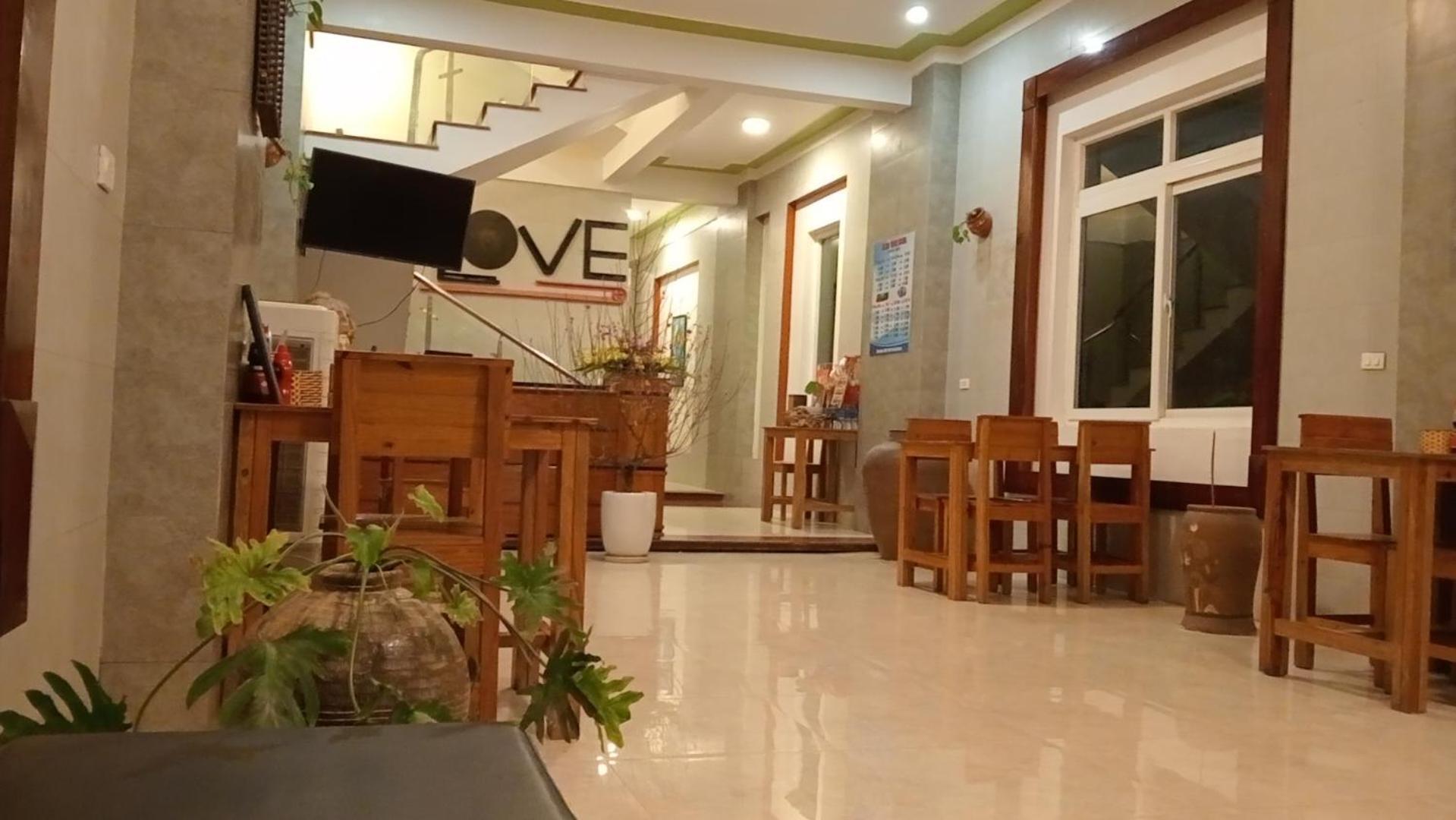 Song Toan Hotel Phong Nha Exteriör bild