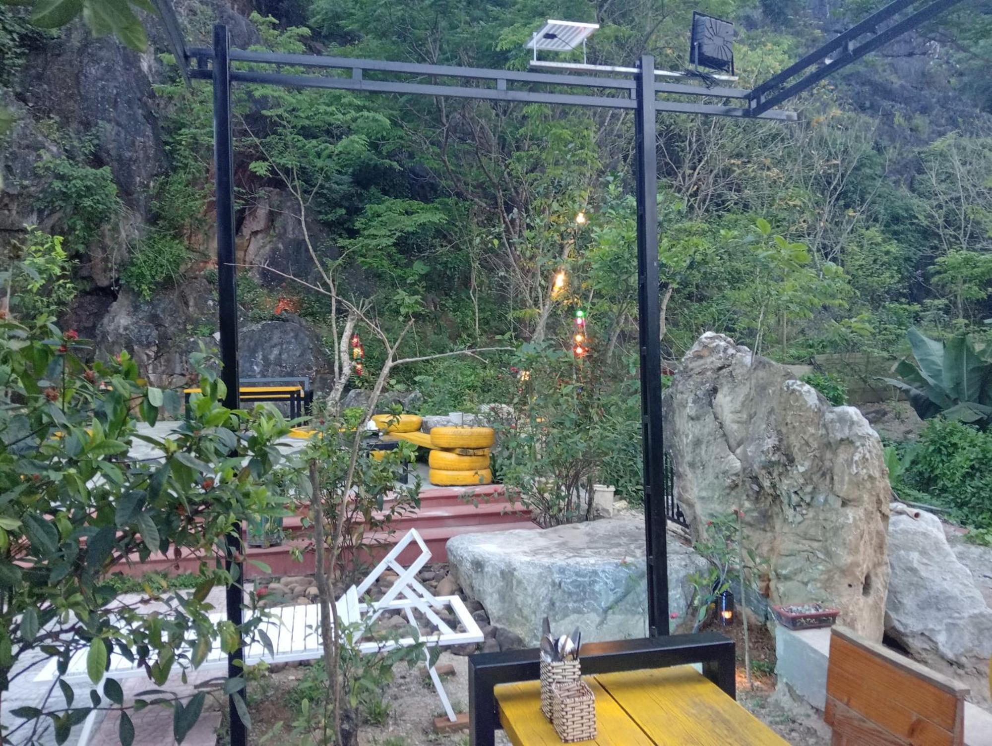 Song Toan Hotel Phong Nha Exteriör bild