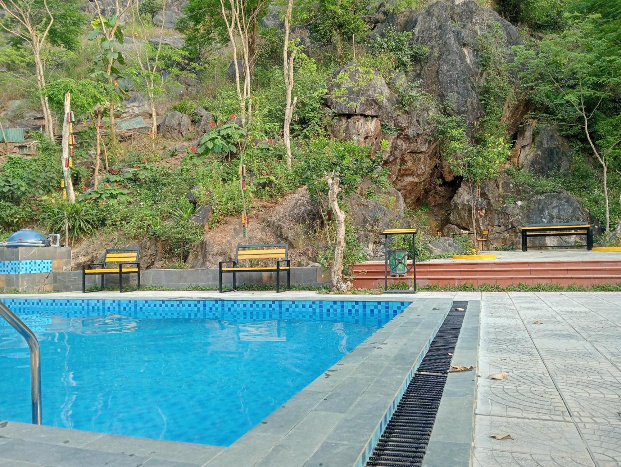 Song Toan Hotel Phong Nha Exteriör bild