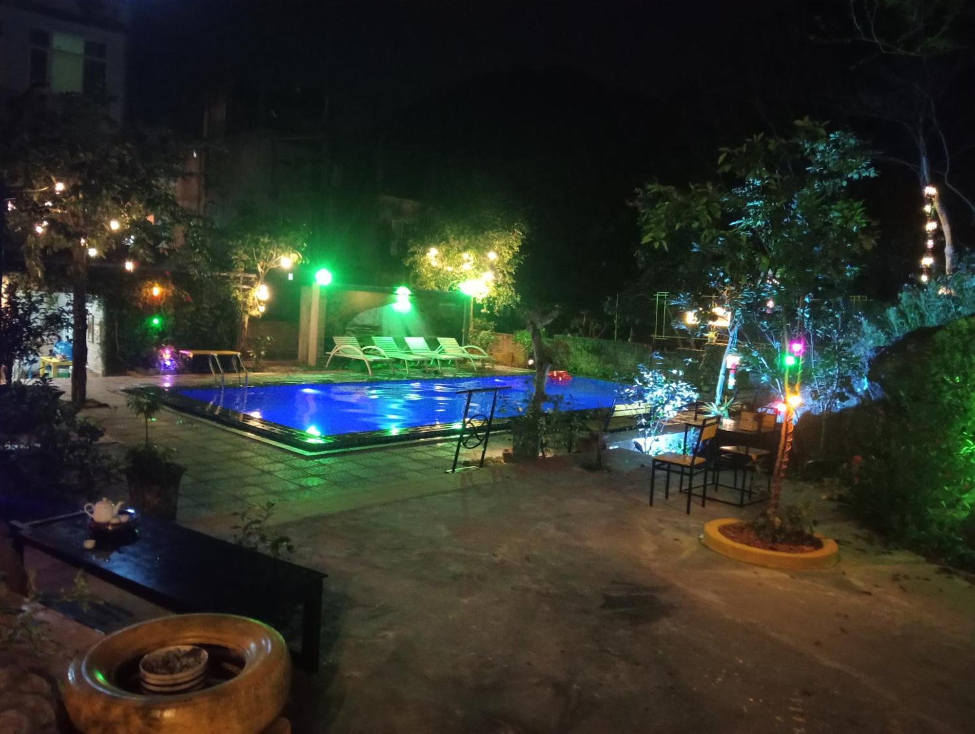Song Toan Hotel Phong Nha Exteriör bild
